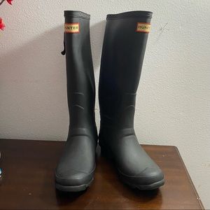 Hunter High Boots Black Sz 5